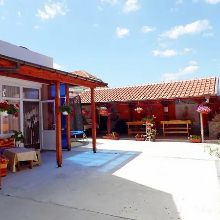 Guest house релакс Pavel Banya